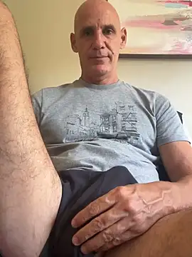 Elosoo online show from April 15, 2026, 2:13 pm