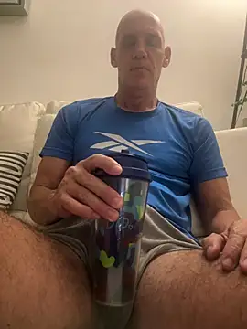 Elosoo online show from April 21, 2026, 9:04 am