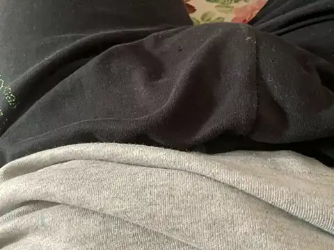 erdestruttor18 online show from February 28, 2026, 8:15 am