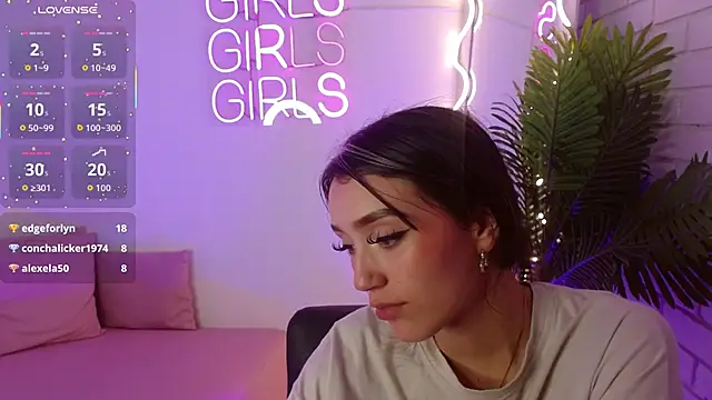 paola tay online show from November 26, 2025, 4:52 pm