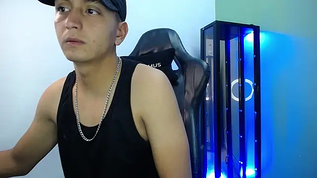 Snapshot of Bagels_ chatting on December 2, 2025, 11:15 am Bagels online show from December 2, 2025, 11:15 am