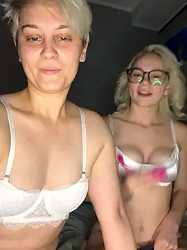 Tattooed slapq online show from November 27, 2025, 6:54 pm