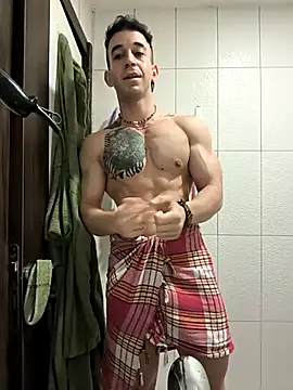 hazarcannn online show from April 11, 2026, 4:39 am