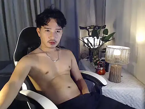  bigcock charles online show from December 3, 2025, 10:24 am