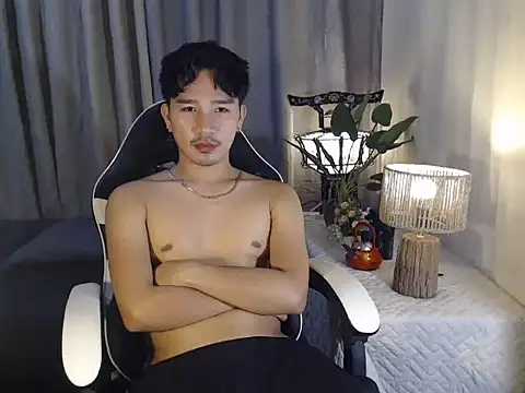  bigcock charles online show from December 3, 2025, 10:30 pm