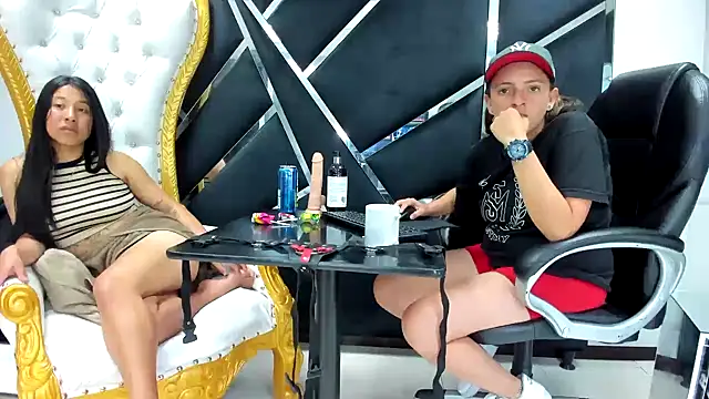 Alyssa Noah online show from December 19, 2025, 4:30 am