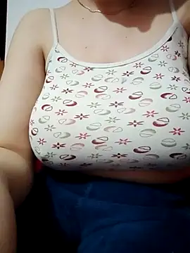 CuteBahar online show from December 1, 2025, 6:57 pm