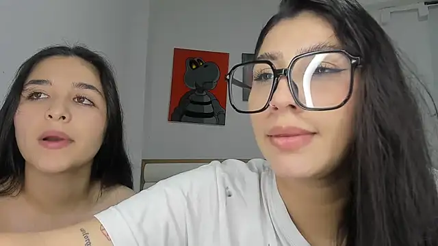 Snapshot of ROUS_SWEET_ chatting on June 4, 2026, 3:12 am ROUS SWEET online show from June 4, 2026, 3:12 am