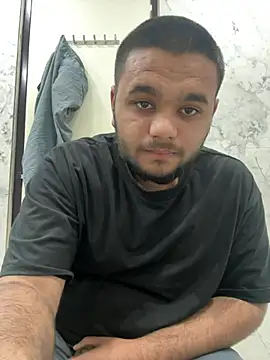 Noavacado  online show from February 18, 2026, 8:16 pm