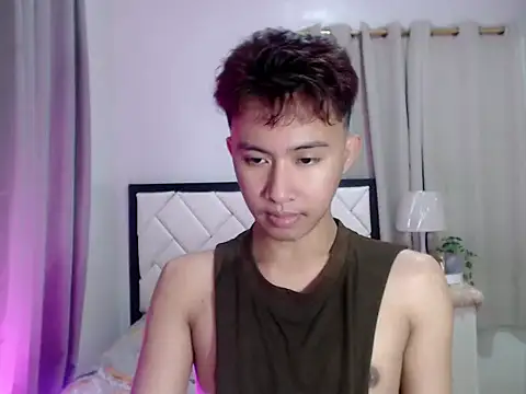 asiantwink0000 online show from February 20, 2026, 12:16 pm