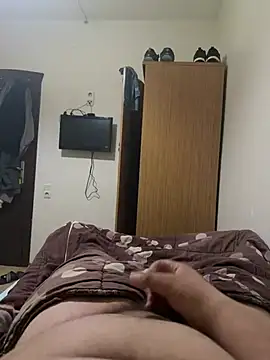 brt2552 online show from April 15, 2026, 9:37 pm