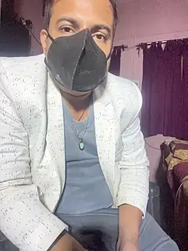 Saxymood1111 online show from December 18, 2025, 6:19 am