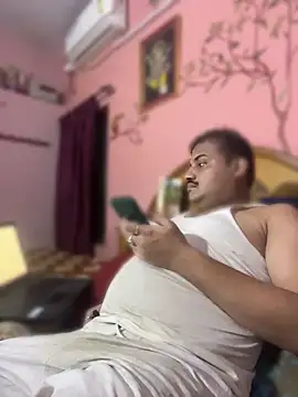 Saxymood1111 online show from April 19, 2026, 5:45 pm