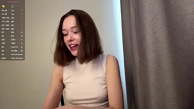 ElyaMur online show from April 23, 2026, 10:14 am