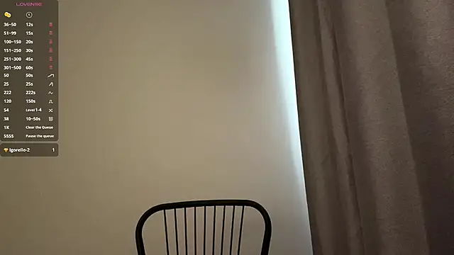 ElyaMur online show from April 23, 2026, 12:29 pm