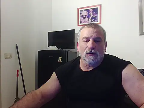 Mauro7788 online show from April 25, 2026, 10:18 pm