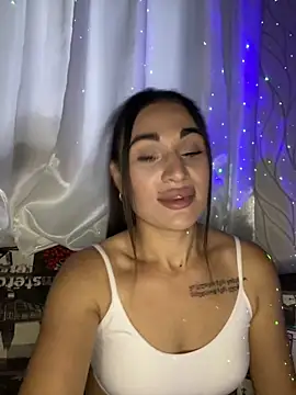 Snapshot of MonikaSi chatting on June 15, 2026, 3:58 pm MonikaSi online show from June 15, 2026, 3:58 pm