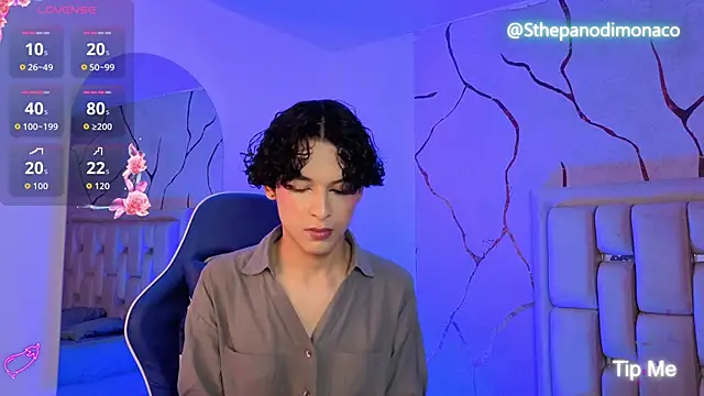 SthepanodiMonaco online show from April 28, 2026, 3:44 am