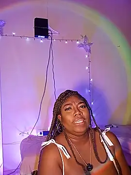Snapshot of GraceMaaceey chatting on June 6, 2026, 1:43 am GraceMaaceey online show from June 6, 2026, 1:43 am