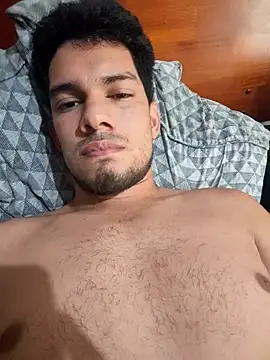 Snapshot of eloculto98 chatting on December 1, 2025, 4:34 pm eloculto98 online show from December 1, 2025, 4:34 pm