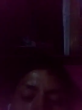 Cristhofercri online show from November 29, 2025, 1:52 am