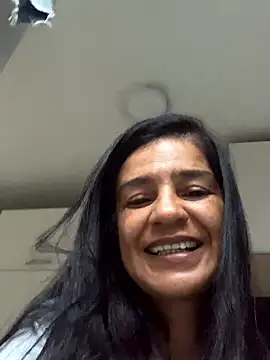 Snapshot of sweetCatallina chatting on January 16, 2026, 11:36 am sweetCatallina online show from January 16, 2026, 11:36 am