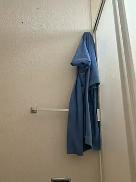 Snapshot of Charlyy1703 chatting on April 16, 2026, 3:57 pm Charlyy1703 online show from April 16, 2026, 3:57 pm