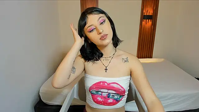 OliviaWolf3 online show from December 4, 2025, 2:54 am