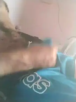 esterfour40 online show from November 29, 2025, 9:23 am