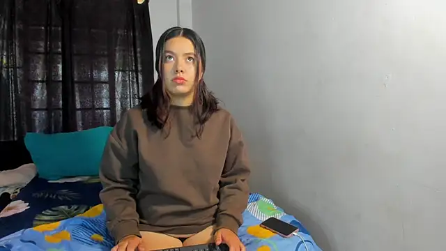 Honey sexy30 online show from May 20, 2026, 2:01 pm
