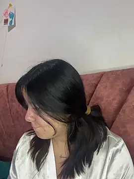Honey sexy30 online show from August 3, 2026, 2:11 pm