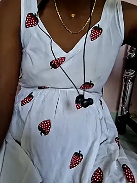 Snapshot of Tamil_Laksh chatting on February 11, 2026, 6:07 am Tamil Laksh online show from February 11, 2026, 6:07 am