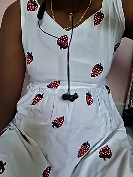 Snapshot of Tamil_Laksh chatting on February 17, 2026, 5:37 am Tamil Laksh online show from February 17, 2026, 5:37 am