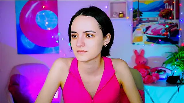 KateWillows online show from February 10, 2026, 3:54 am