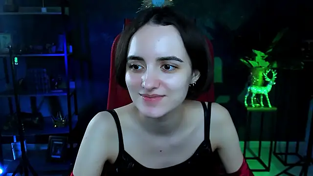 KateWillows online show from March 8, 2026, 4:38 am