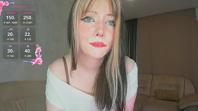 Snapshot of JaneMolane chatting on June 17, 2026, 2:51 pm JaneMolane online show from June 17, 2026, 2:51 pm
