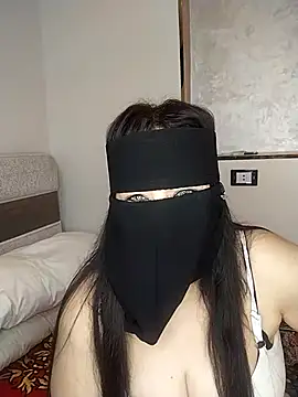 Snapshot of lolotheone chatting on February 8, 2026, 3:04 pm lolotheone online show from February 8, 2026, 3:04 pm