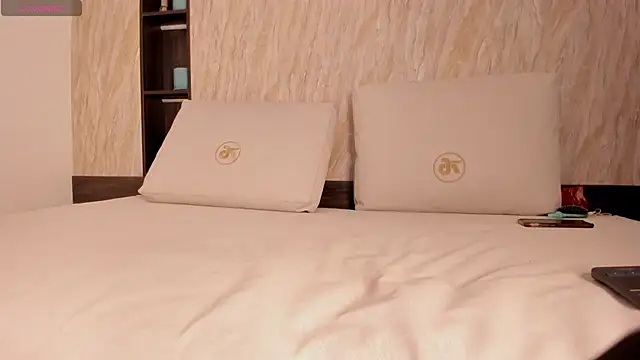 ayla velt online show from March 20, 2026, 7:30 pm