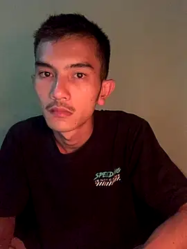 BoyPablo22 online show from November 29, 2025, 3:04 pm