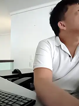 KairoStormX online show from January 16, 2026, 12:42 pm