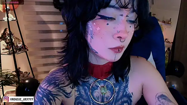 AryRousse online show from May 7, 2026, 6:41 am