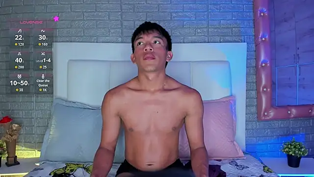 santinaughty online show from January 11, 2026, 1:54 am