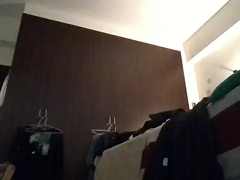 ilove90123 online show from April 22, 2026, 12:02 am