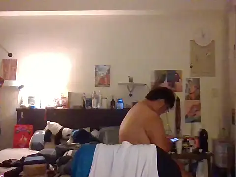 ilove90123 online show from April 28, 2026, 4:56 pm