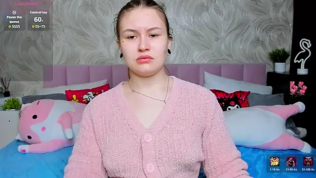 MilanaXHoney online show from January 15, 2026, 12:59 am