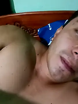 Joe Ramos 19 online show from November 29, 2025, 5:10 am