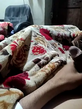 TwinklyBasket897 online show from January 14, 2026, 5:29 pm