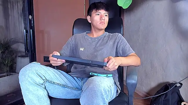 isaac grimm online show from January 16, 2026, 3:10 am