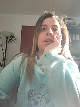 Sareyxon online show from December 5, 2025, 8:45 am