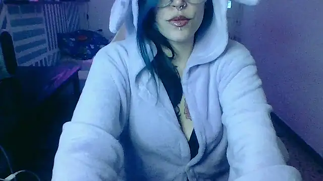 blackrose1997 online show from January 11, 2026, 2:33 pm